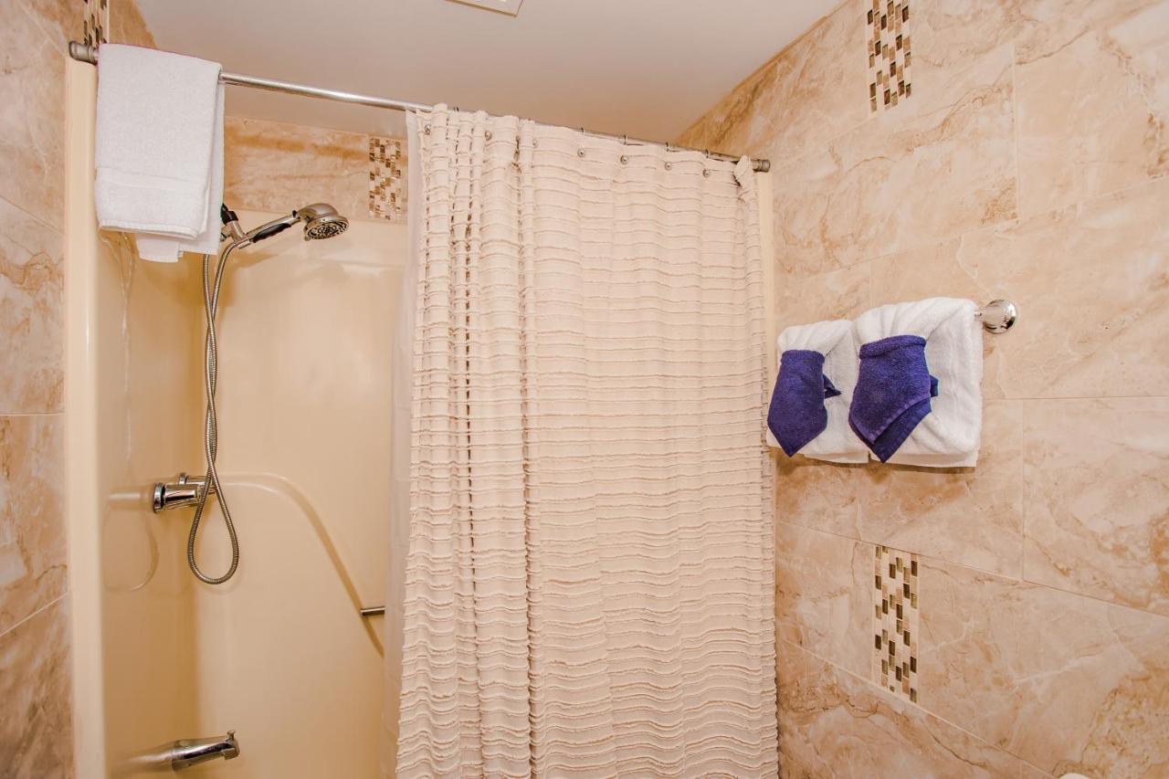 Smoky Bear Lodge With Guest House, Hot Tub, 1089 Free Tickets Each Paid Day, Dollywood And More سيفيرفيل المظهر الخارجي الصورة