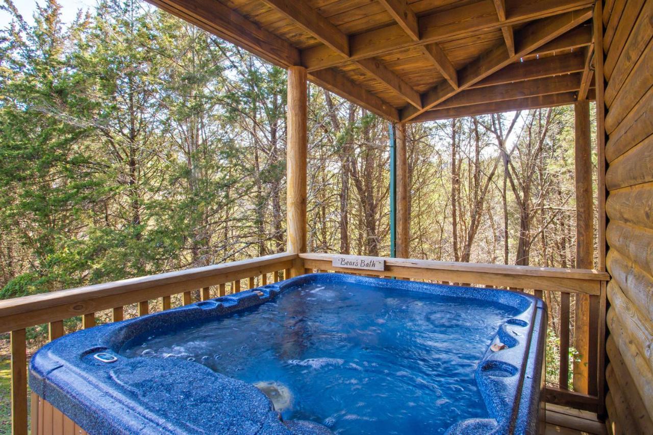 Smoky Bear Lodge With Guest House, Hot Tub, 1089 Free Tickets Each Paid Day, Dollywood And More سيفيرفيل المظهر الخارجي الصورة